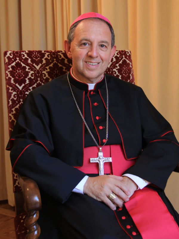 Intervista a Monsignor Antonio Suetta